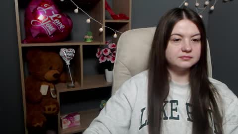 Snapshot of mavkacute chatting on February 2026 07:40:01 PM MavkaCute online show from February 2026 07:40:01 PM