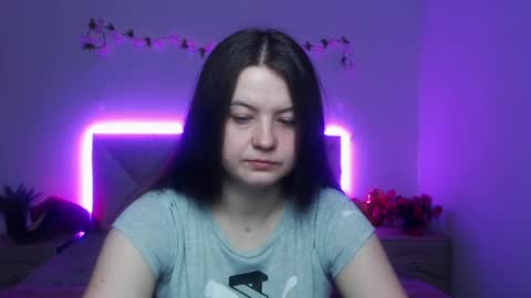 MavkaCute online show from April 2026 06:14:02 PM