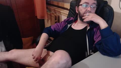 Snapshot of max818k chatting on December 2024 07:10:01 AM Max online show from December 2024 07:10:01 AM