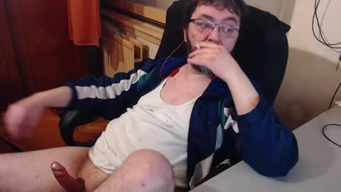 Snapshot of max818k chatting on February 2025 07:05:01 AM Max online show from February 2025 07:05:01 AM