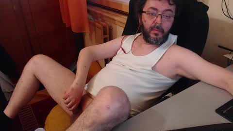 Snapshot of max818k chatting on March 2025 02:32:02 PM Max online show from March 2025 02:32:02 PM