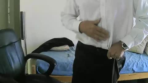 max_2017 online show from May 2026 07:31:01 PM