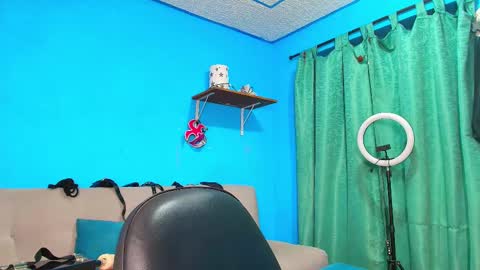 Snapshot of max_brown21 chatting on January 2025 05:11:02 AM max_brown21 online show from January 2025 05:11:02 AM