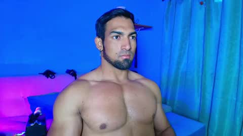 Snapshot of max_brown21 chatting on January 2025 04:30:02 PM max_brown21 online show from January 2025 04:30:02 PM