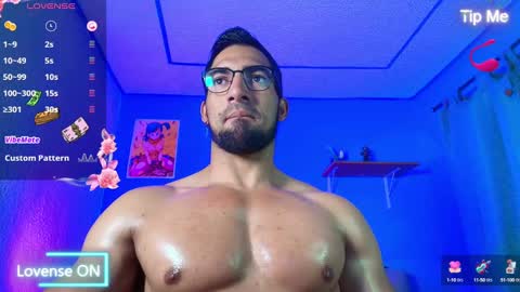 Snapshot of max_brown21 chatting on February 2025 08:14:02 PM max_brown21 online show from February 2025 08:14:02 PM