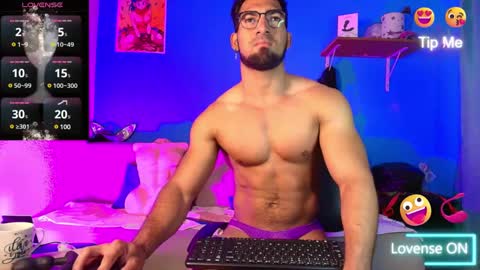 Snapshot of max_brown21 chatting on February 2025 12:09:02 PM max_brown21 online show from February 2025 12:09:02 PM