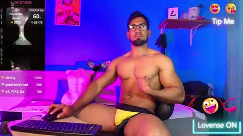 Snapshot of max_brown21 chatting on March 2025 03:53:02 AM max_brown21 online show from March 2025 03:53:02 AM