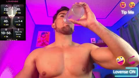 Snapshot of max_brown21 chatting on March 2025 07:05:01 PM max_brown21 online show from March 2025 07:05:01 PM