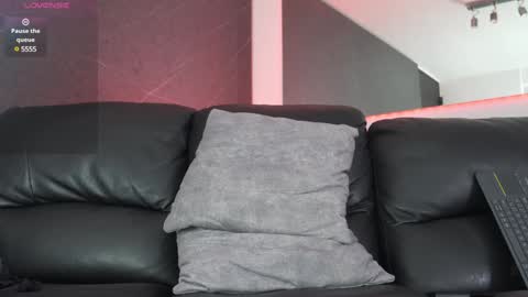Snapshot of max_cortes1_ chatting on January 2025 03:27:01 PM 60 OFF ON MY OF ONLY FOR TODAY online show from January 2025 03:27:01 PM