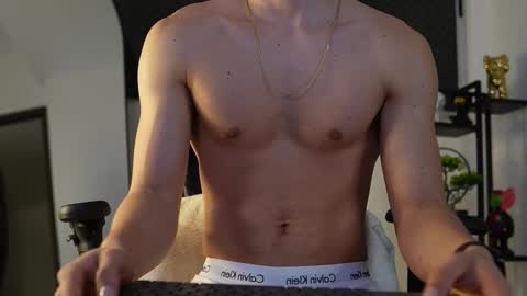 Snapshot of max_cortes1_ chatting on October 2025 12:53:01 AM 60 OFF ON MY OF ONLY FOR TODAY online show from October 2025 12:53:01 AM