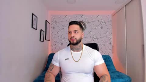 Snapshot of max_dic1 chatting on May 2026 02:50:02 AM max D. online show from May 2026 02:50:02 AM