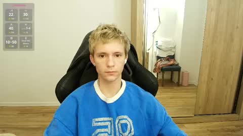 Max Gen with tats 24years  And Ethan without tats 20 years online show from March 2026 05:29:01 PM