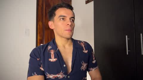 Snapshot of max_lancaster chatting on January 2025 12:25:01 AM Max Lancaster online show from January 2025 12:25:01 AM