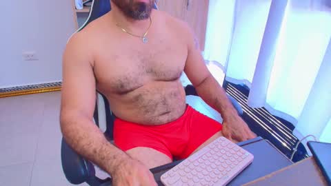 max_love25 online show from March 2026 06:38:02 PM