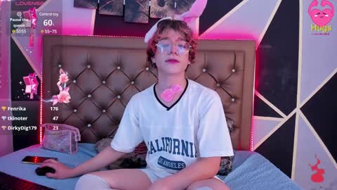 Snapshot of max_lover1 chatting on January 2025 11:50:01 PM Max lover1 online show from January 2025 11:50:01 PM