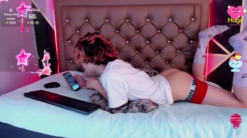 Snapshot of max_lover1 chatting on January 2025 04:17:02 PM Max lover1 online show from January 2025 04:17:02 PM