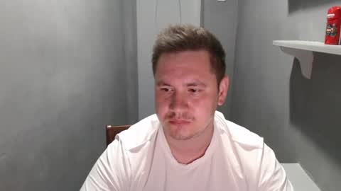 Snapshot of max_marlyn chatting on July 2026 01:18:01 AM Max Marlyn online show from July 2026 01:18:01 AM