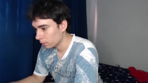 Snapshot of max_snow1616 chatting on October 2025 02:14:01 PM max_snow1616 online show from October 2025 02:14:01 PM