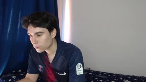 Snapshot of max_snow1616 chatting on October 2025 04:27:01 PM max_snow1616 online show from October 2025 04:27:01 PM