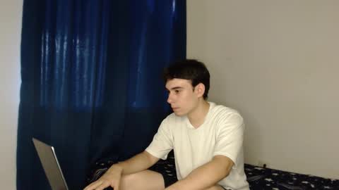 Snapshot of max_snow1616 chatting on October 2025 07:24:02 PM max_snow1616 online show from October 2025 07:24:02 PM