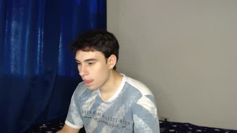 Snapshot of max_snow1616 chatting on October 2025 07:14:02 PM max_snow1616 online show from October 2025 07:14:02 PM