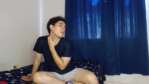 Snapshot of max_snow1616 chatting on October 2025 06:14:02 PM max_snow1616 online show from October 2025 06:14:02 PM