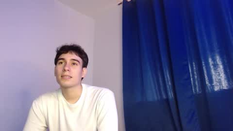 Snapshot of max_snow1616 chatting on November 2025 07:14:01 PM max_snow1616 online show from November 2025 07:14:01 PM