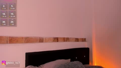 Snapshot of max_valiant1 chatting on October 2025 09:00:01 AM max_valiant1 online show from October 2025 09:00:01 AM