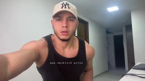 max_valiant1 online show from May 2026 11:04:01 AM