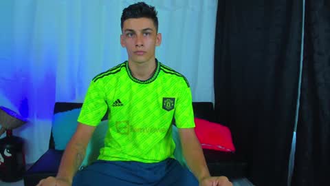 Snapshot of max_wild01 chatting on January 2025 09:07:01 PM MAX online show from January 2025 09:07:01 PM