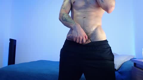 Snapshot of max_xl_ chatting on October 2025 11:05:01 PM max_xl_ online show from October 2025 11:05:01 PM