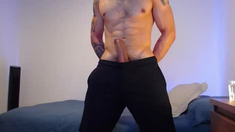 Snapshot of max_xl_ chatting on November 2025 01:18:01 AM max_xl_ online show from November 2025 01:18:01 AM