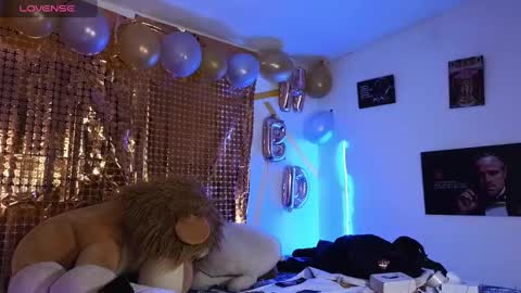 Snapshot of maxandalyn_ chatting on January 2025 08:10:02 PM Max Dalyn online show from January 2025 08:10:02 PM