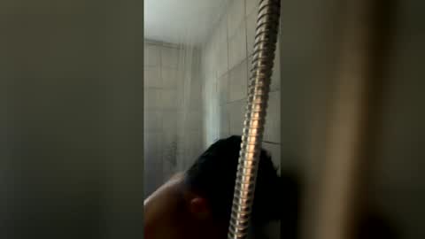 Snapshot of maxbee1323 chatting on March 2026 03:05:02 PM maxbee1323 online show from March 2026 03:05:02 PM