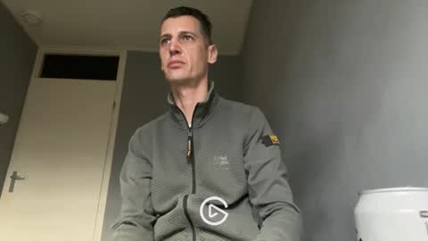 Snapshot of maxbose666 chatting on March 2025 03:45:02 PM Max online show from March 2025 03:45:02 PM