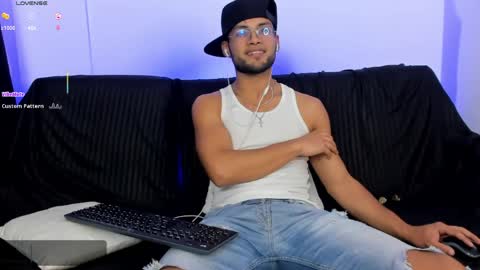 Max Conor online show from April 2026 05:02:02 AM