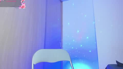 Max  online show from April 2026 03:23:01 AM