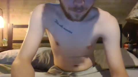 Snapshot of maxgetswilder chatting on September 2025 01:22:02 PM Max Wilder online show from September 2025 01:22:02 PM