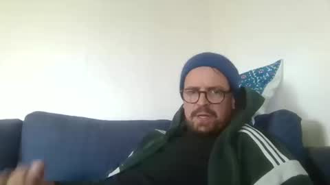 Snapshot of maxhorn591 chatting on March 2026 01:05:02 PM maxhorn591 online show from March 2026 01:05:02 PM