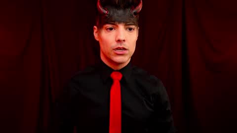 Max Hughes online show from October 2025 02:58:02 AM