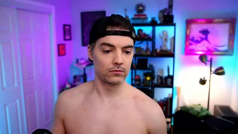 Max Hughes online show from April 2026 02:27:01 AM