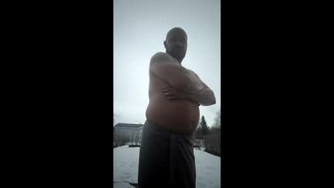 Snapshot of maxhunter chatting on April 2026 04:59:01 PM maxhunter online show from April 2026 04:59:01 PM