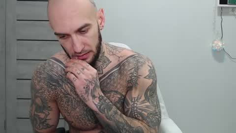 Snapshot of maxi_foxxx chatting on March 2026 09:15:02 AM Maximus Fox online show from March 2026 09:15:02 AM