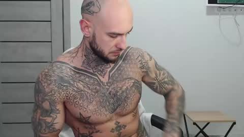 Maximus Fox online show from April 2026 04:28:02 AM