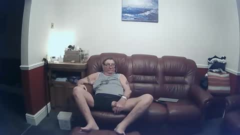 Snapshot of maxi_johnes chatting on December 2024 12:41:01 AM MAX online show from December 2024 12:41:01 AM