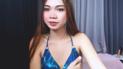 Snapshot of maxie_greyson chatting on December 2024 02:36:01 AM maxie greyson online show from December 2024 02:36:01 AM