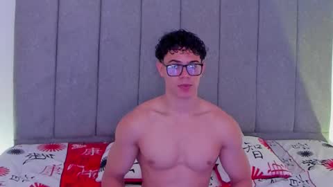 Snapshot of maxiimus__ chatting on October 2025 06:36:02 AM Maximus online show from October 2025 06:36:02 AM