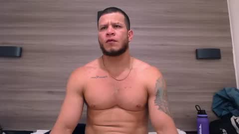 Snapshot of maximiliano_stronge chatting on June 2026 08:30:02 PM Maximiliano online show from June 2026 08:30:02 PM