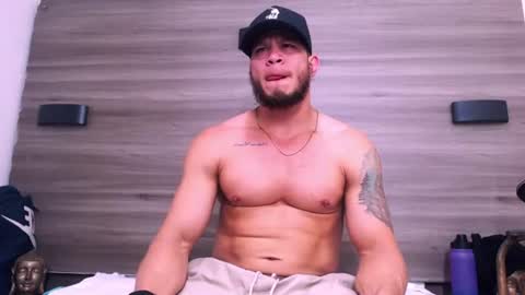 Snapshot of maximiliano_stronge chatting on July 2026 07:49:02 PM Maximiliano online show from July 2026 07:49:02 PM