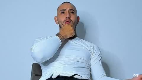 Snapshot of maximo004 chatting on February 2026 11:41:01 AM Maximo online show from February 2026 11:41:01 AM